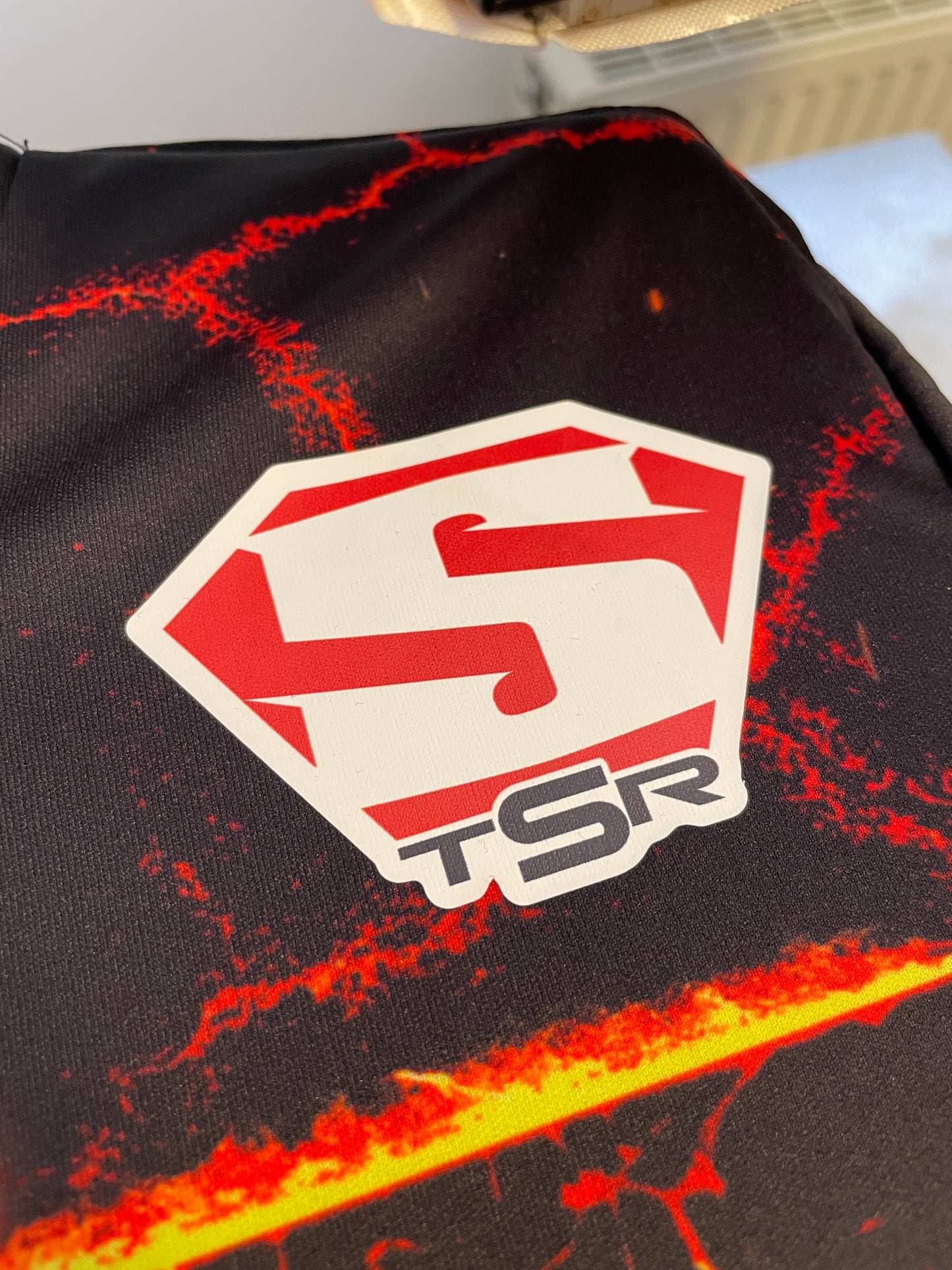 Trikot Bedruckung kleines Logo